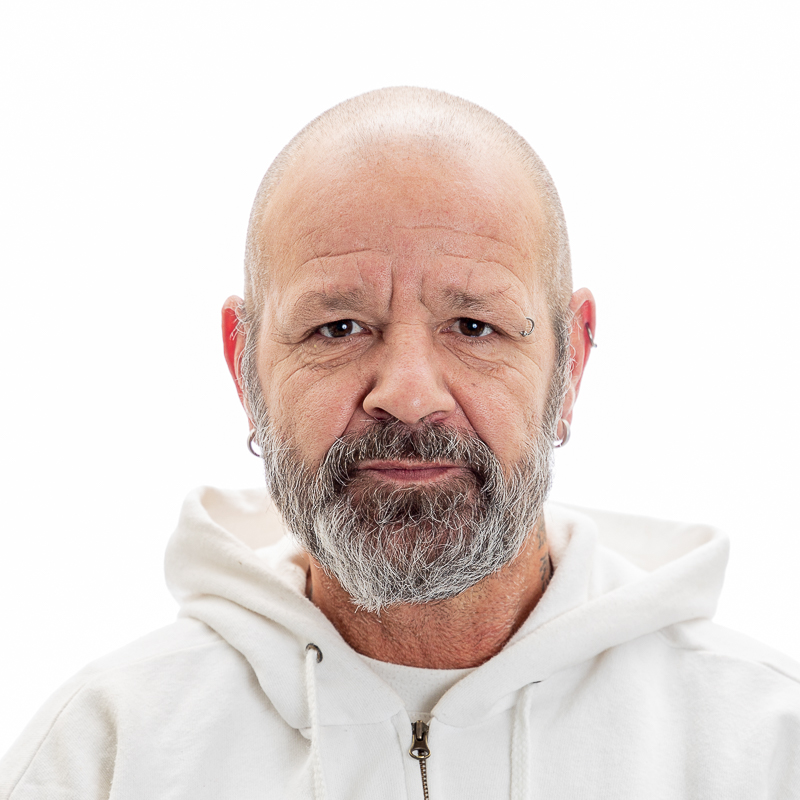 DANIEL RIESEN